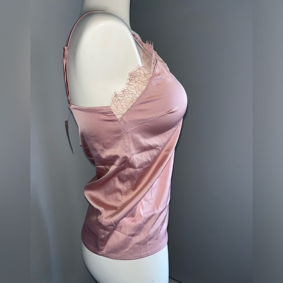 NA-KD Dusty Pink Plain Lace Singlet Spaghetti Strap Top - Picture 2 of 6